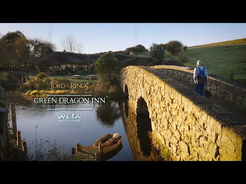 Lord of the Rings-standbeeld De Green Dragon Inn