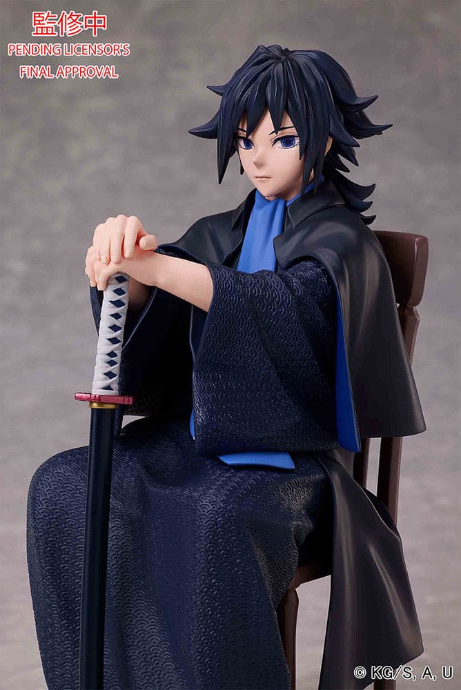 DEMON SLAYER: Kimetsu No Yaiba Statue Giyu Tomioka 16 cm