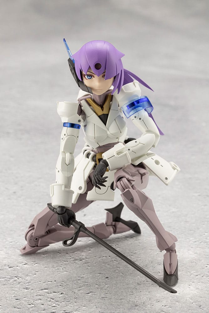 Megalomaria Unlimited Universe Maquette Plastique Vanguard Leader 16 cm