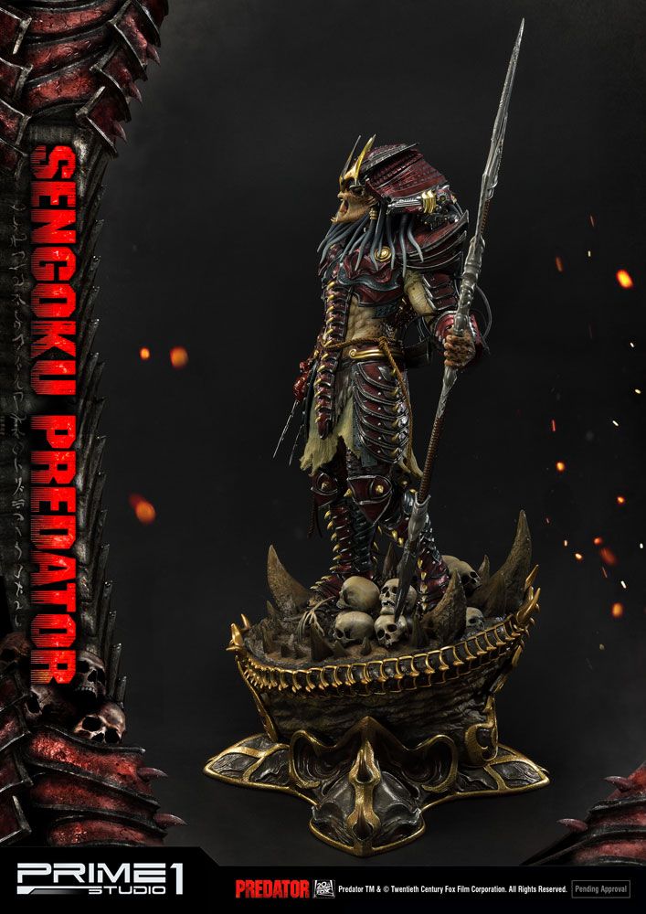 La statue prédatrice Sengoku Predator 89 cm