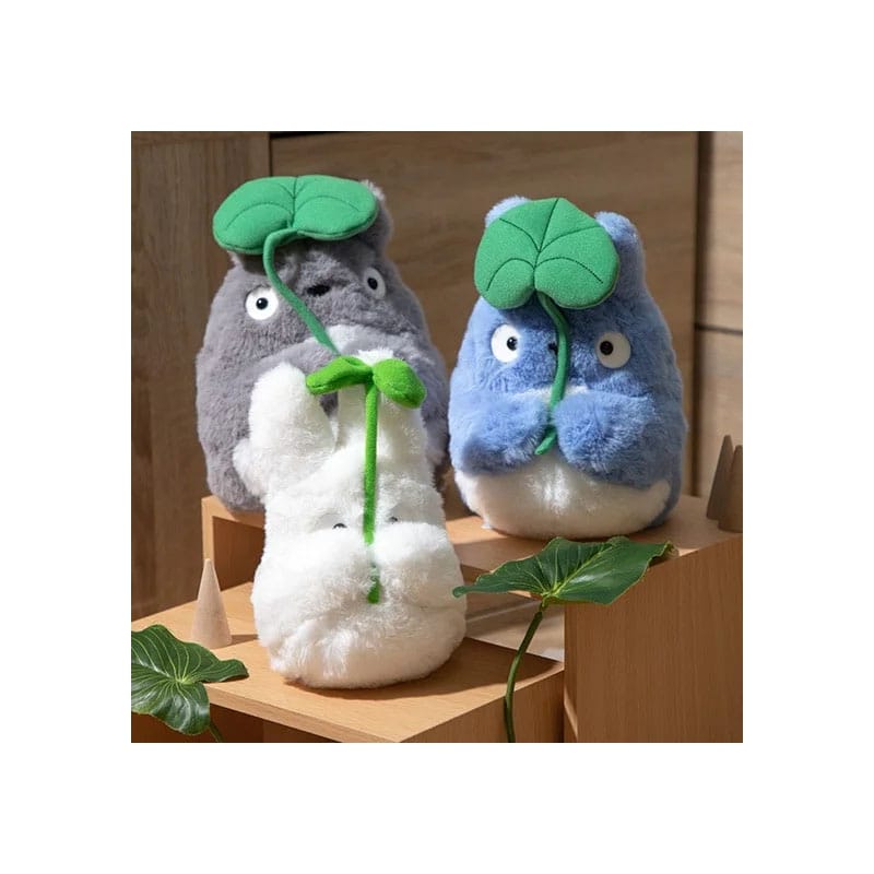 Min granne Totoro Nakayoshi Plush Figure Medium Totoro med blad 20 cm