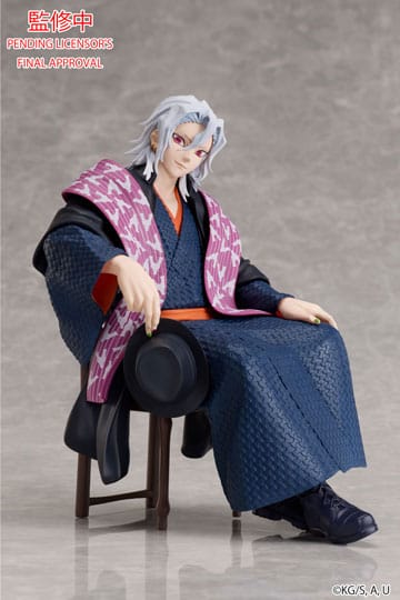 Demon Slayer: Kimetsu No Yaiba Statue Tengen Uzui 17 cm