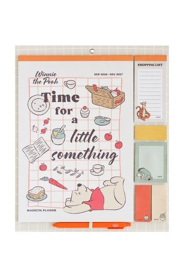Winnie the Pooh Magnetic Planner 2026/27 30 x 35 cm