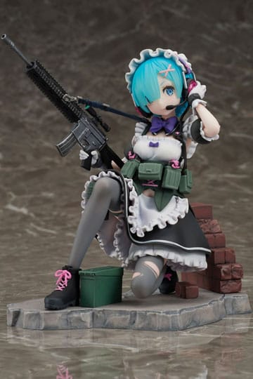 Re: Cero Comenzar la vida en otra estatua mundial de PVC 1/7 Rem Military Ver. 16 cm