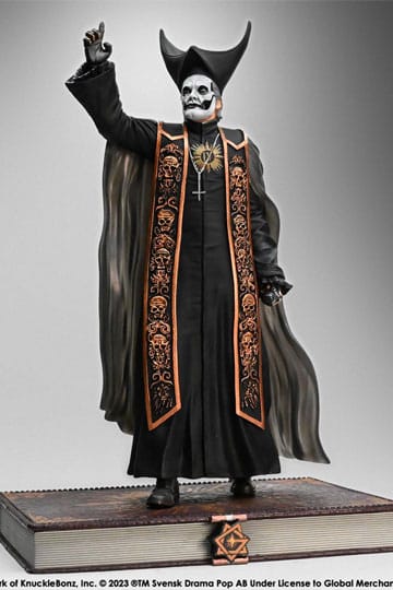 Ghost Rock Iconz Statue 1/9 Papa Emeritus IV (Black Robes) 22 cm