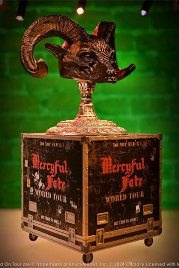 Mercyful Fate Rock Ikonz On Tour Estuche de carretera Conjunto de estatua y máscara de escenario Gira mundial