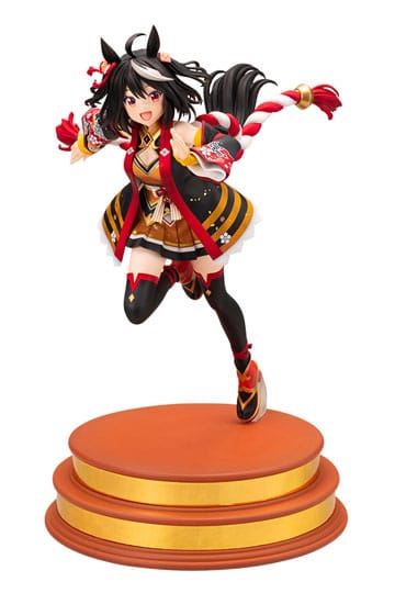 Uma Musume Pretty Derby Pvc Statue 1/7 superar al invasor de calor Kitasan Black 30 cm