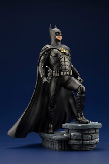 DC Comics ARTFX PVC Statue 1/6 The Flash Movie Batman 34 cm