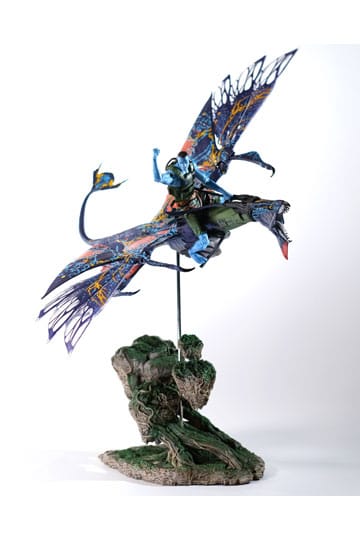 Avatar: The Way of Water Action Figur Recom Quaritch & RDA Banshee (Gold Label)