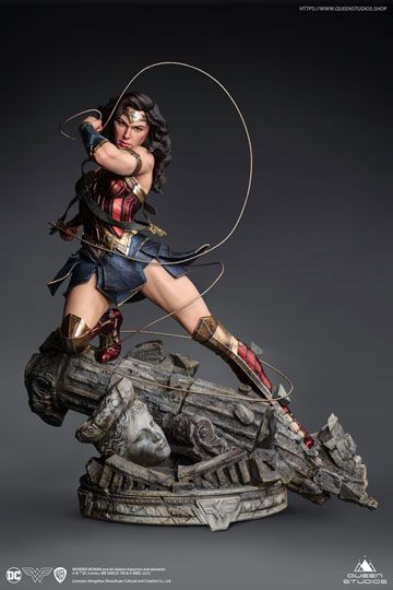 Estatua cómica de Wonder Woman 1/4 Wonder Woman Early Bird versión 47 cm