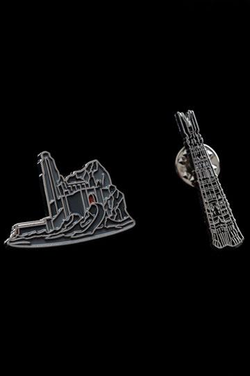 Lord of the Rings Collectors Pins 2-Pack Helm's Deep & Orthanc