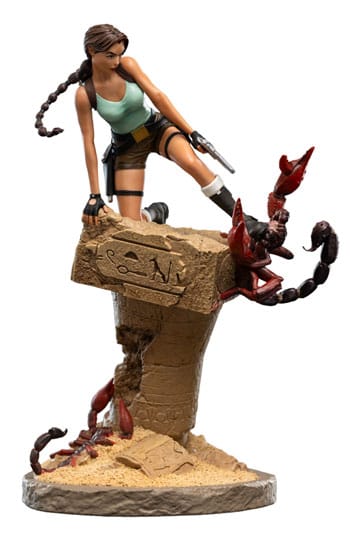 Tomb Raider Mini Heykeli Lara Croft: Vahiy Harabeleri 21 cm