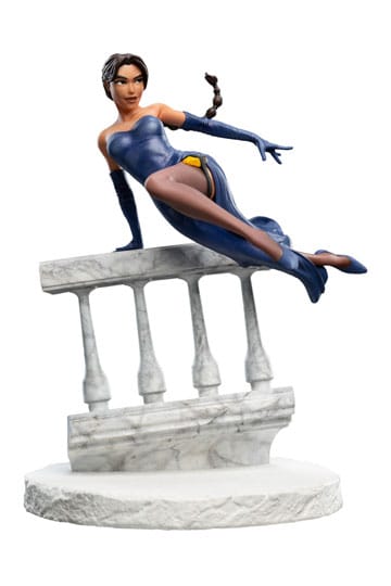 Tomb Raider Mini Statue Lara Croft : Une affaire à l'Opéra 17 cm