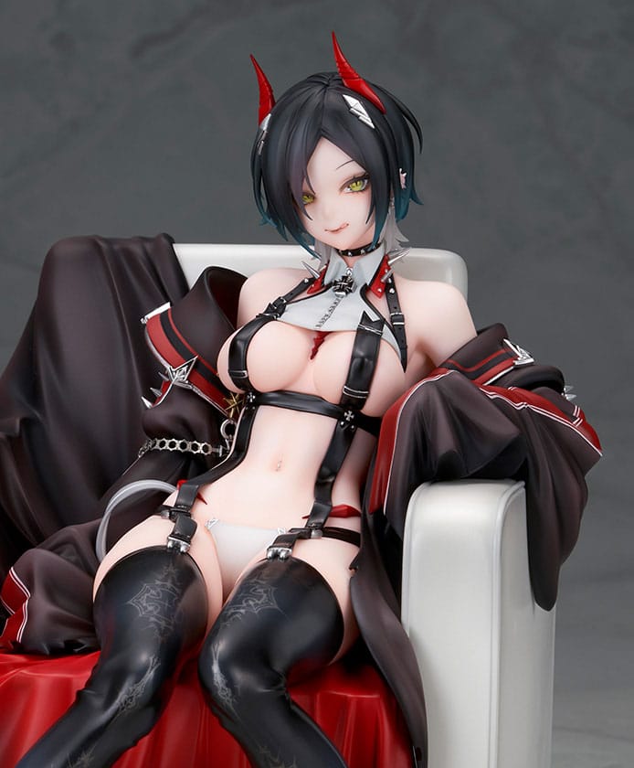 Azur Lane PVC Statue Ulrich von Hutten Amiami exklusiv 20 cm