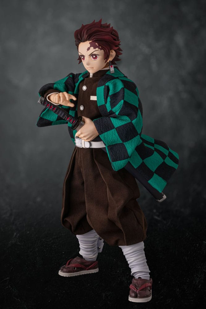 Demon Slayer: Kimetsu Hayır Yaiba Heykeli 1/6 Tanjiro Kamado 20 cm