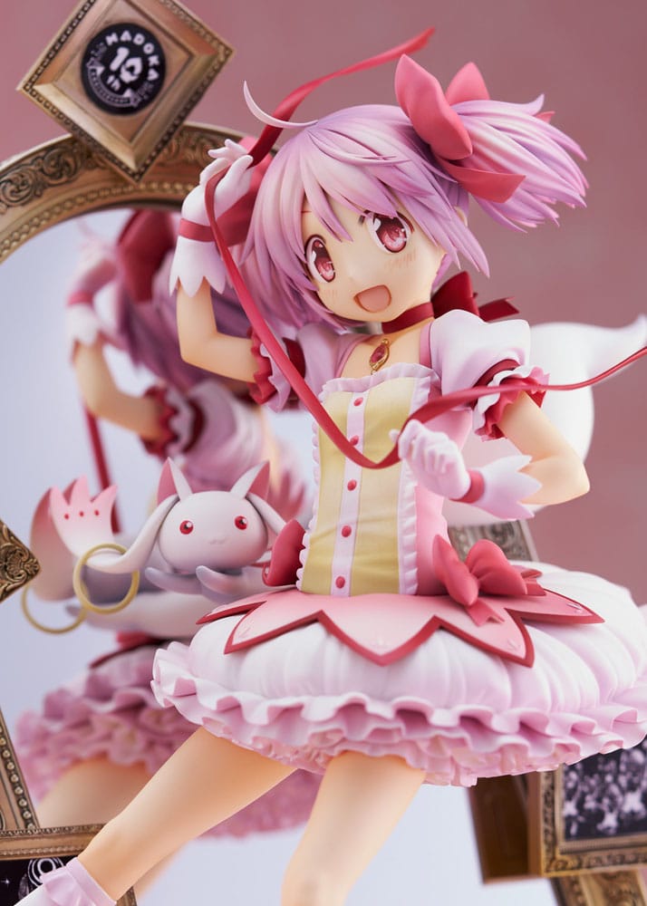 Puella Magi Madoka Magica Statue 1/7 Madoka Kaname 10 -jähriges Jubiläum Ver. 25 cm
