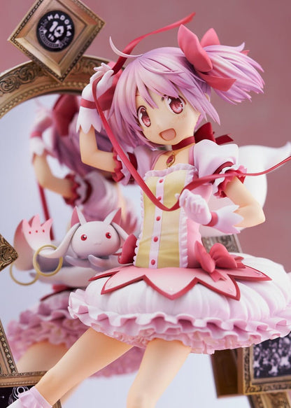 Puella Magi Madoka Magica Statue 1/7 Madoka Kaname 10 -jähriges Jubiläum Ver. 25 cm