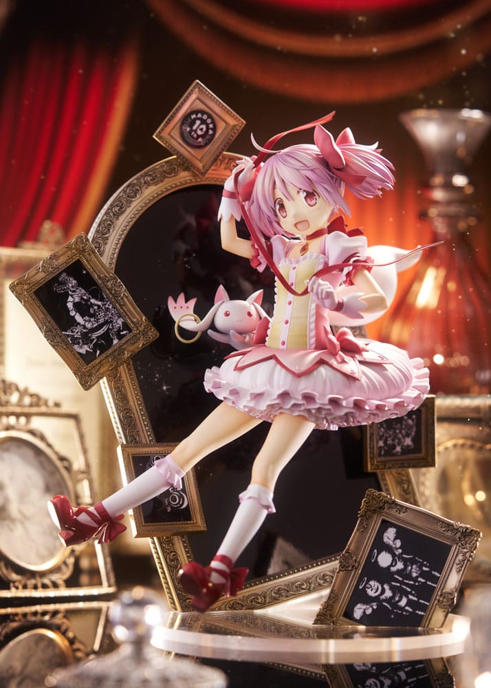 Puella Magi Madoka Magica Statue 1/7 Madoka Kaname 10 -jähriges Jubiläum Ver. 25 cm