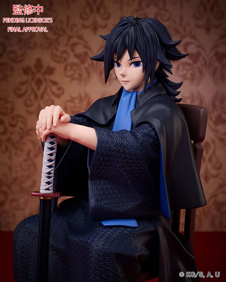 DEMON SLAYER: Kimetsu No Yaiba Statue Giyu Tomioka 16 cm