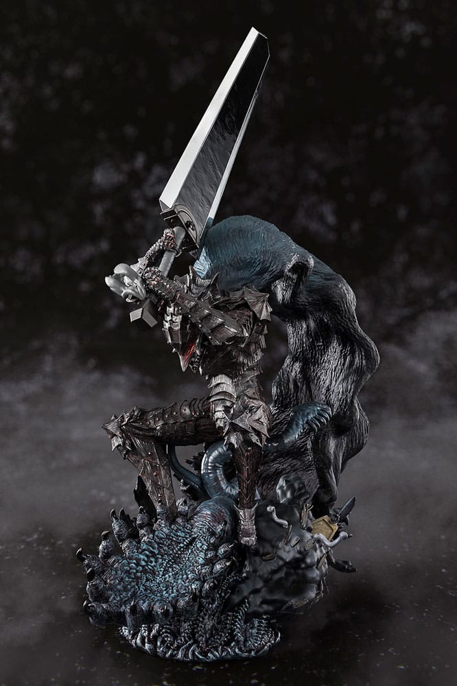 Berserk Figuarts ZERO Metallic Touch Statua in PVC Guts Berserker Armor 35 cm