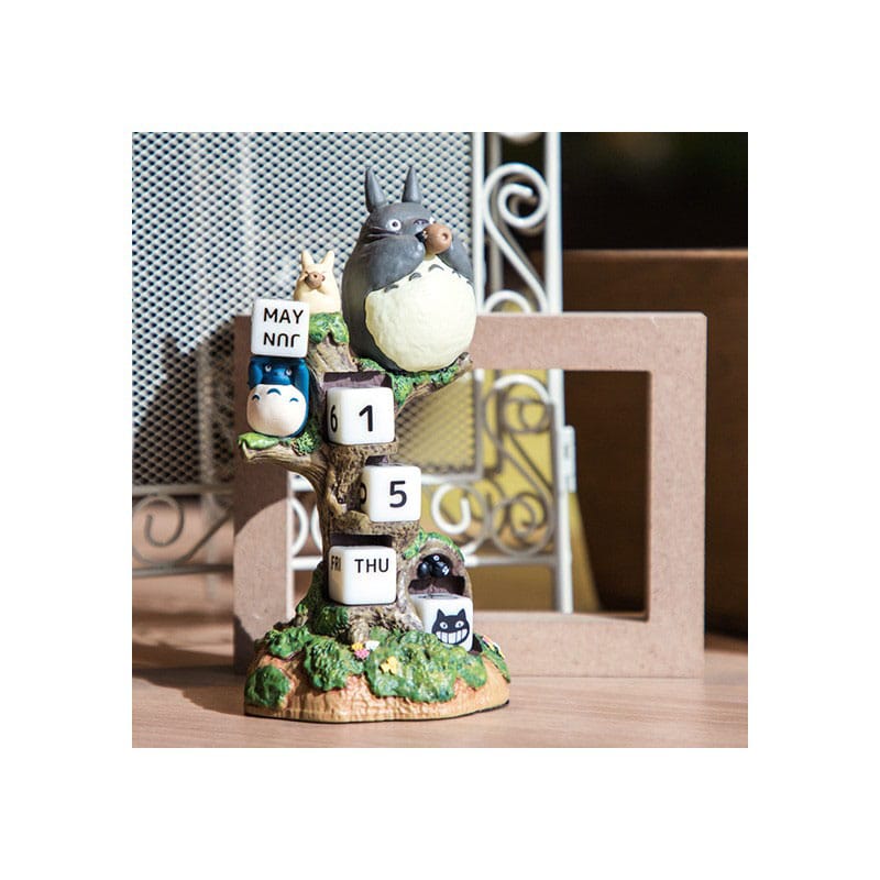 Min granne Totoro-staty tre-hjuling diorama / kalender 11 cm