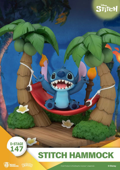 Lilo & Stitch D-STAGE PVC Diorama Stitch Hammock 13 cm
