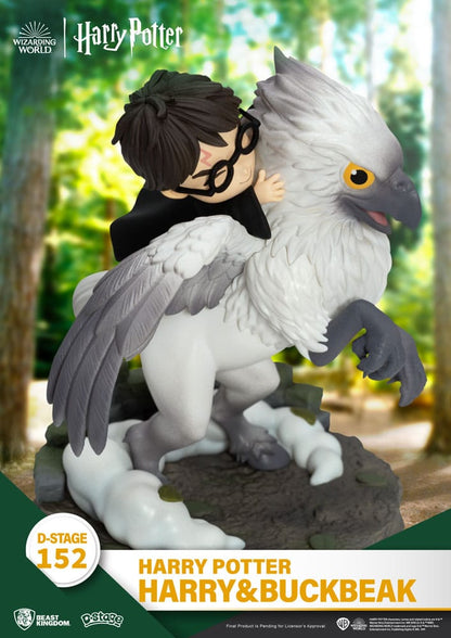 Harry Potter D-Stage PVC Diorama Harry & Buckbeak 16 cm