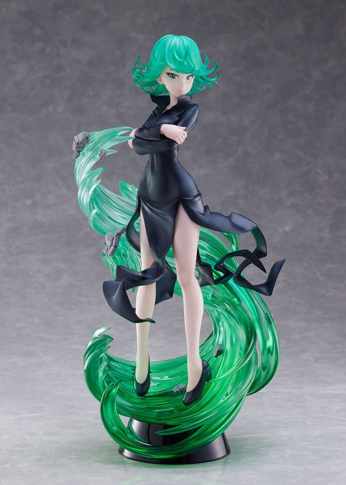 Une statue Pvc de Punch Man 1/7 terrible tornade 24 cm