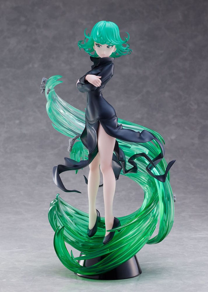 Une statue Pvc de Punch Man 1/7 terrible tornade 24 cm