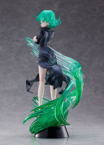 Une statue Pvc de Punch Man 1/7 terrible tornade 24 cm