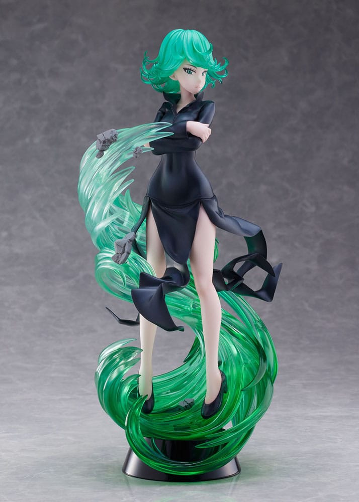 Une statue Pvc de Punch Man 1/7 terrible tornade 24 cm