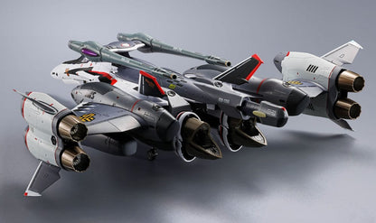 Macross Frontier DX Chogokin Action Figure Tornado Messiah Valkyrie Alto Saotome Use Revival Ver. 25 cm