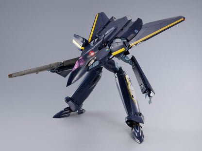 Macross 7 DX Chogokin Actionfigur VF-17S Nightmare Stealthvalkyrie (Verwendung durch Gamlin Kizaki) 25 cm