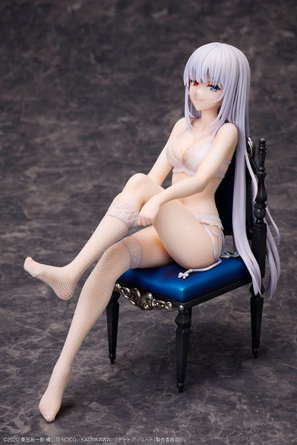 Dato en kugle PVC -statue 1/7 hvid dronning 17 cm