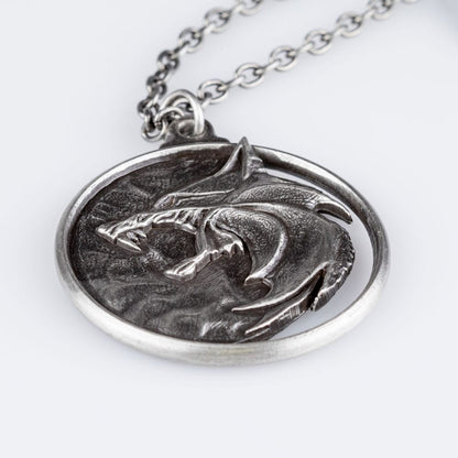 La réplique de Witcher 1/1 Collier Wolf Médaillon