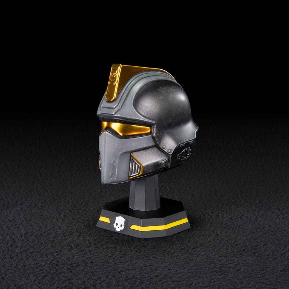 Helldivers 2 Replica 1/4 Casco dell'Eroe della Federazione 11 cm