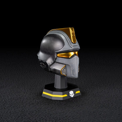 Helldivers 2 Replica 1/4 Casco dell'Eroe della Federazione 11 cm