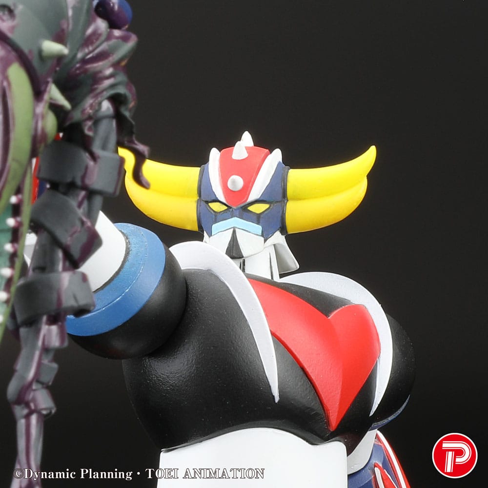 Grendizer Scene Selection 01 PVC-statue Grendizer a cry of Victory 14 cm