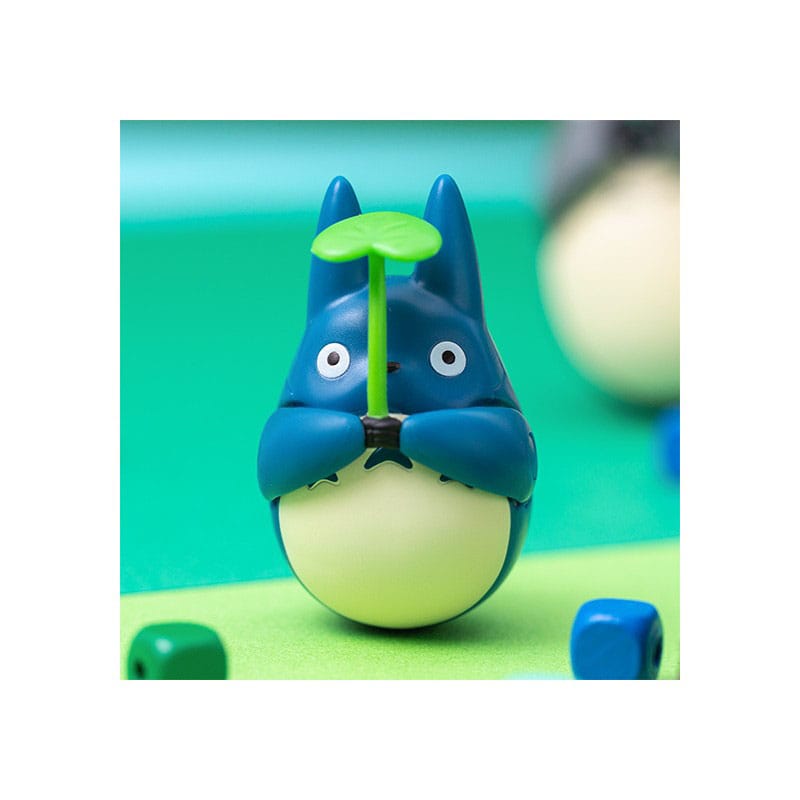 Mijn buur totoro rond bodem beeldje midden totoro met blad 6 cm