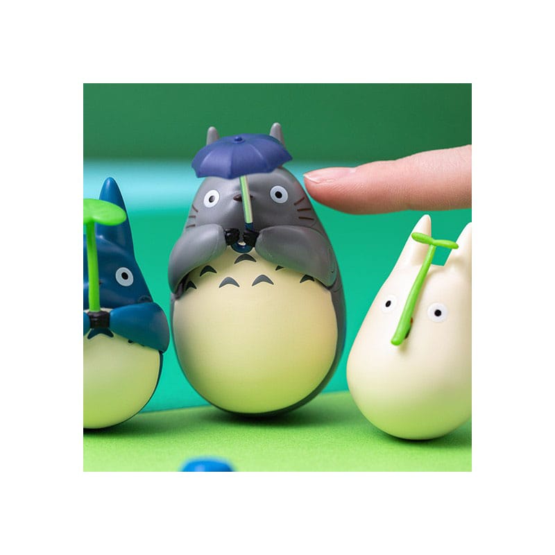 Mijn buur totoro rond bodem beeldje midden totoro met blad 6 cm