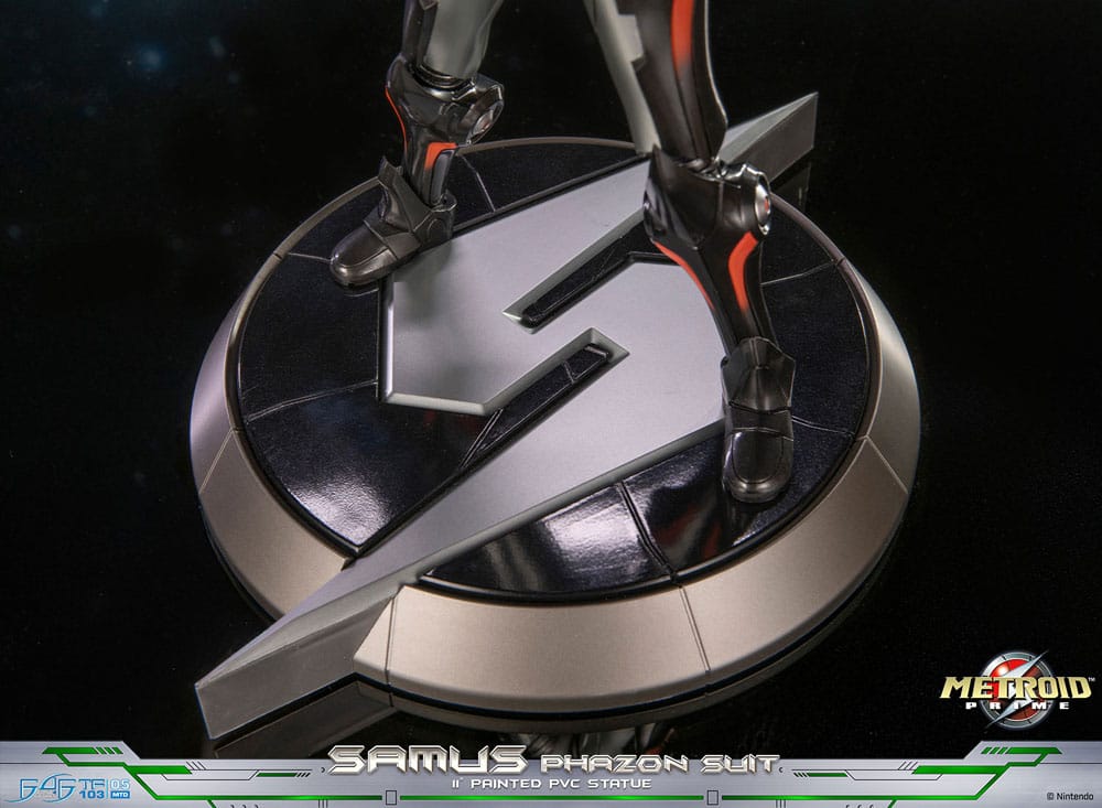 Metroid Prime PVC Heykeli Samus Phazon Suit Standart Baskı 28 cm