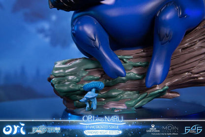 Ori et la statue de Blind Forest Pvc Ori & Naru Standard Night Edition 22 cm