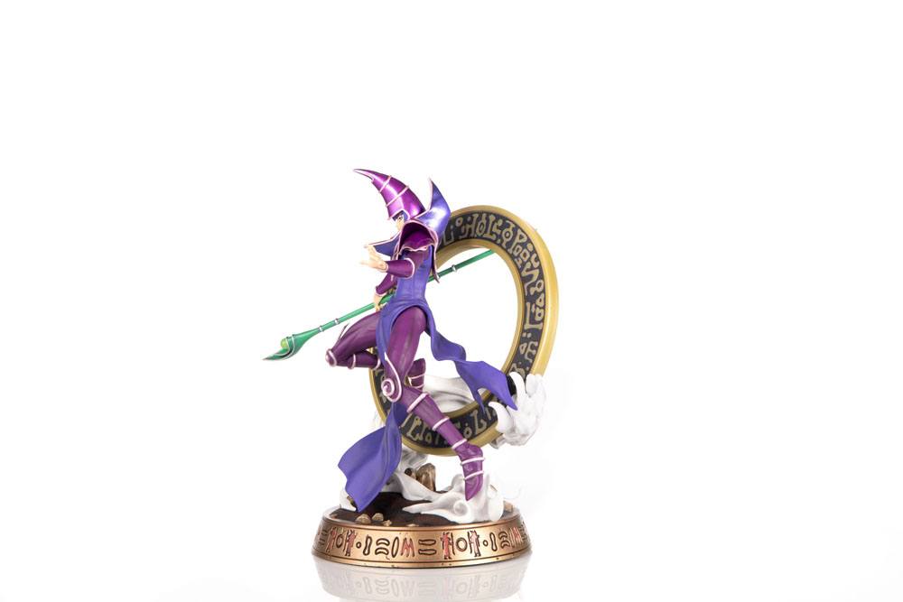 Yu-Gi-Oh! PVC Statue Dark Magician Purple versión 29 cm