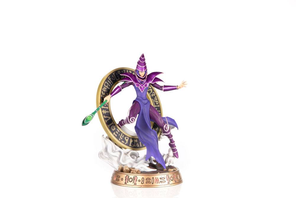 Yu-Gi-Oh! PVC Statue Dark Magician Purple versión 29 cm