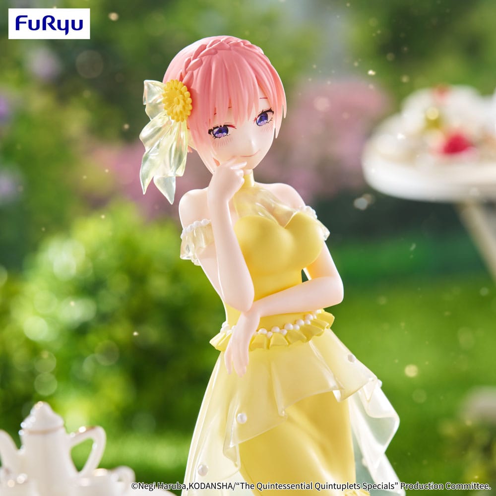 De kvintessentiella kvintuplets trio-try-it pvc-staty nakano ichika pastellklänning ver. 21 cm