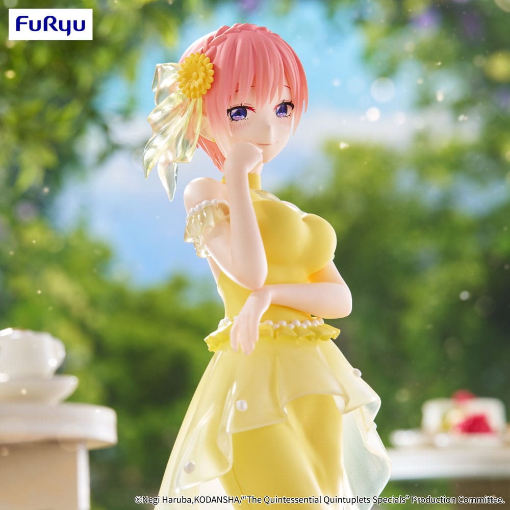 De kvintessentiella kvintuplets trio-try-it pvc-staty nakano ichika pastellklänning ver. 21 cm