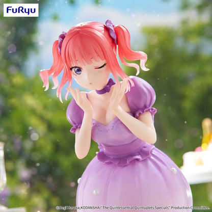 Özlü Quintuplets Trio-try-It PVC heykeli Nakano Nino Pastel Elbise Ver. 21 cm