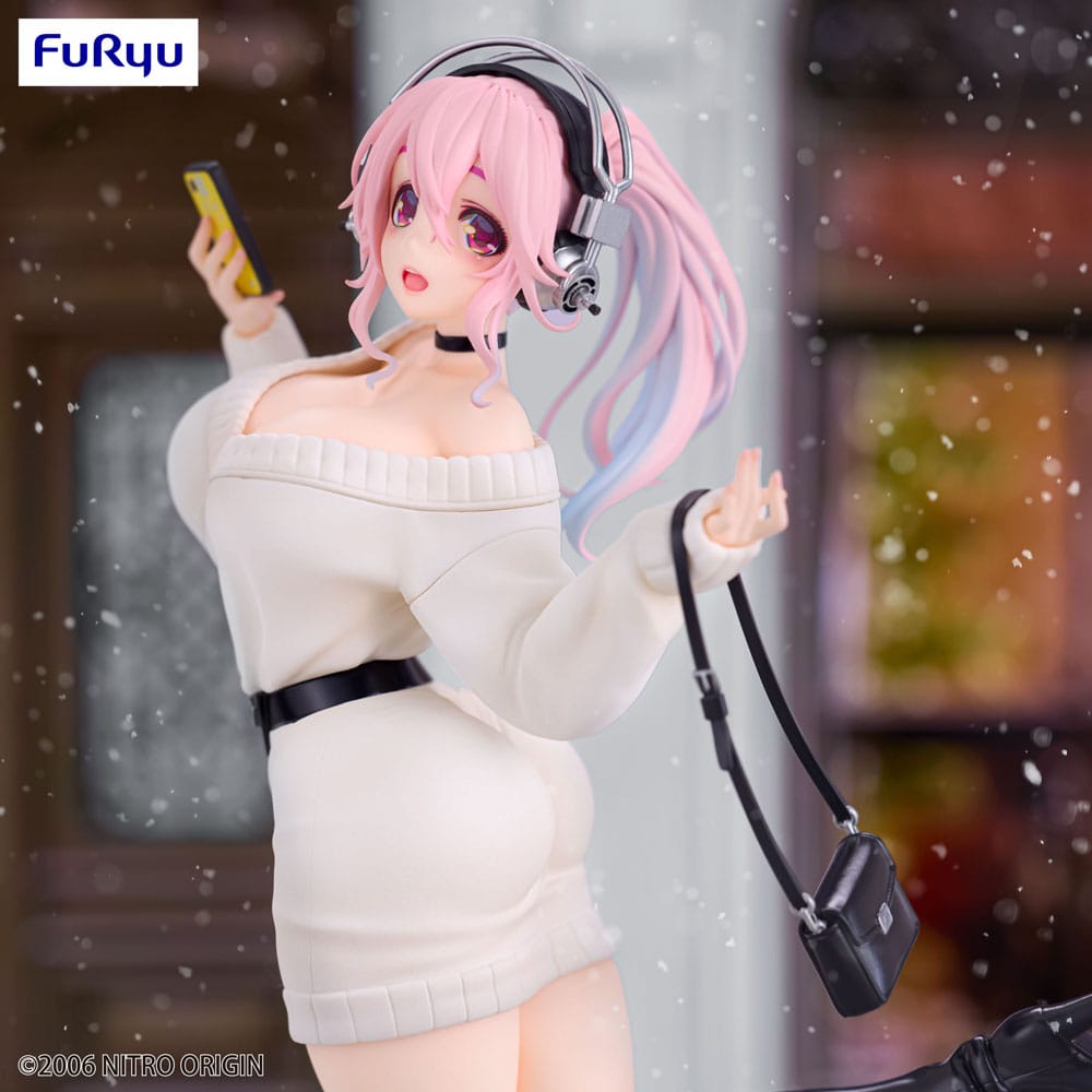 Super Sonico Trio-try-it PVC Statue Winter Memory ver. 21 cm