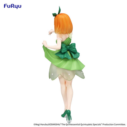 Die typischen Quintuplets Trio-Try-it PVC-Statue Nakano Yotsuba Pastell Kleid ver. 22 cm