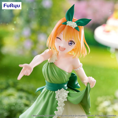 Die typischen Quintuplets Trio-Try-it PVC-Statue Nakano Yotsuba Pastell Kleid ver. 22 cm